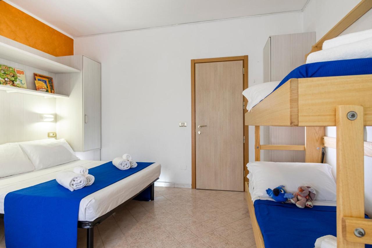 Hotel Tre Rose Riccione Exteriör bild
