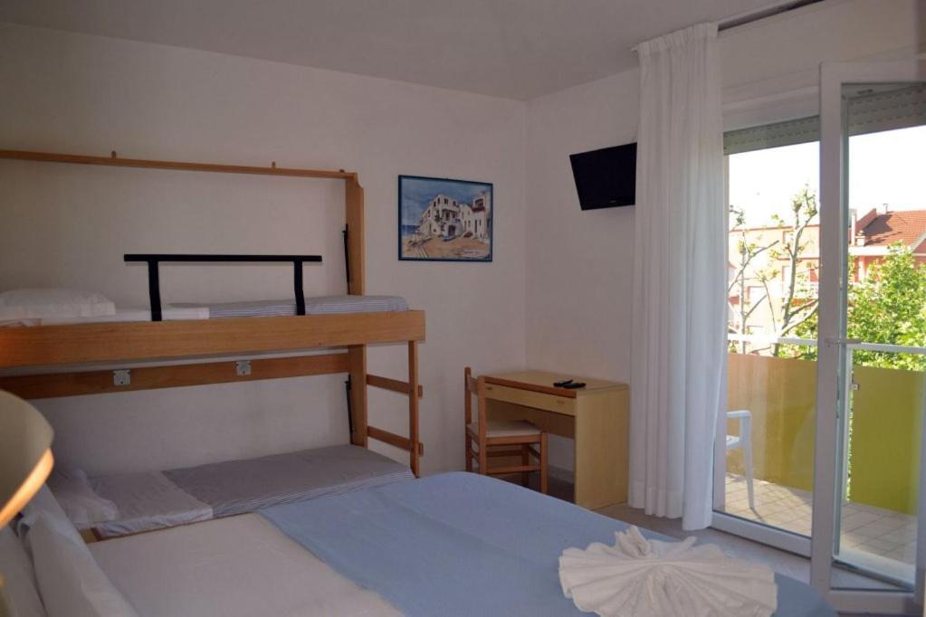 Hotel Tre Rose Riccione Exteriör bild